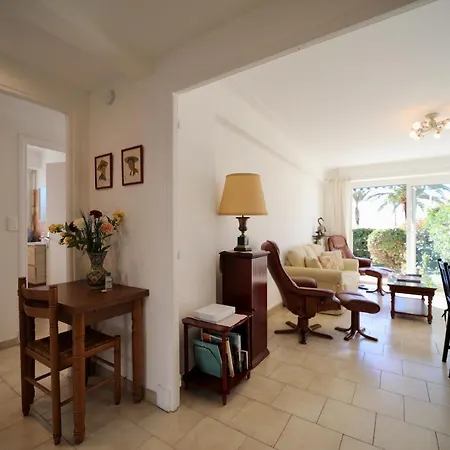 Apartment Les Cormorans By Guys Saint-Laurent-du-Var